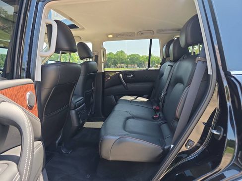 Used 2020 Nissan Armada SL w/ Premium Package AWD/4WD image 11