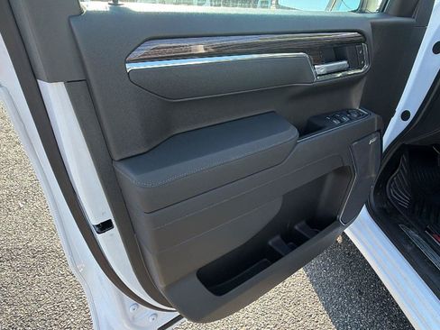 New 2026 Chevrolet Silverado 1500 LT Trail Boss w/ LT Trail Boss Premium Package AWD/4WD image 15