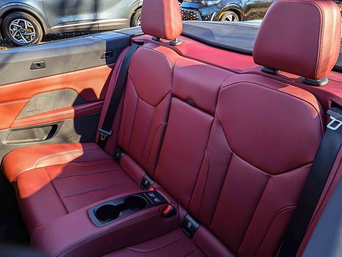 Used 2023 BMW 430i xDrive Convertible w/ M Sport Package image 21