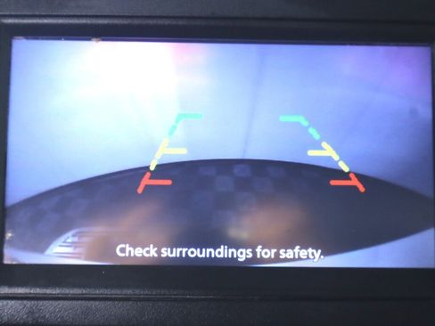 Used 2021 Nissan NV 2500 SV image 20