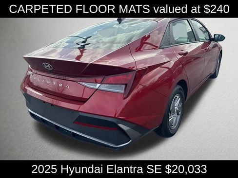 Used 2025 Hyundai Elantra SE image 3