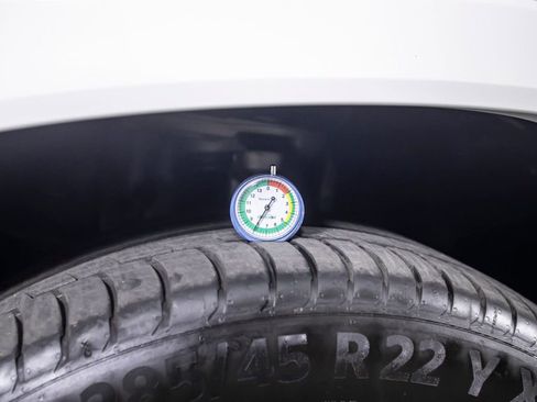 Used 2023 Mercedes-Benz GLS 450 4MATIC image 42