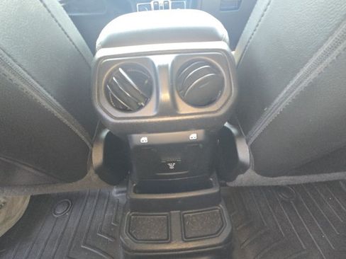 Used 2021 Jeep Wrangler Unlimited Sahara w/ Cold Weather Group AWD/4WD image 17