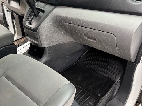 Used 2021 Nissan NV200 SV image 13