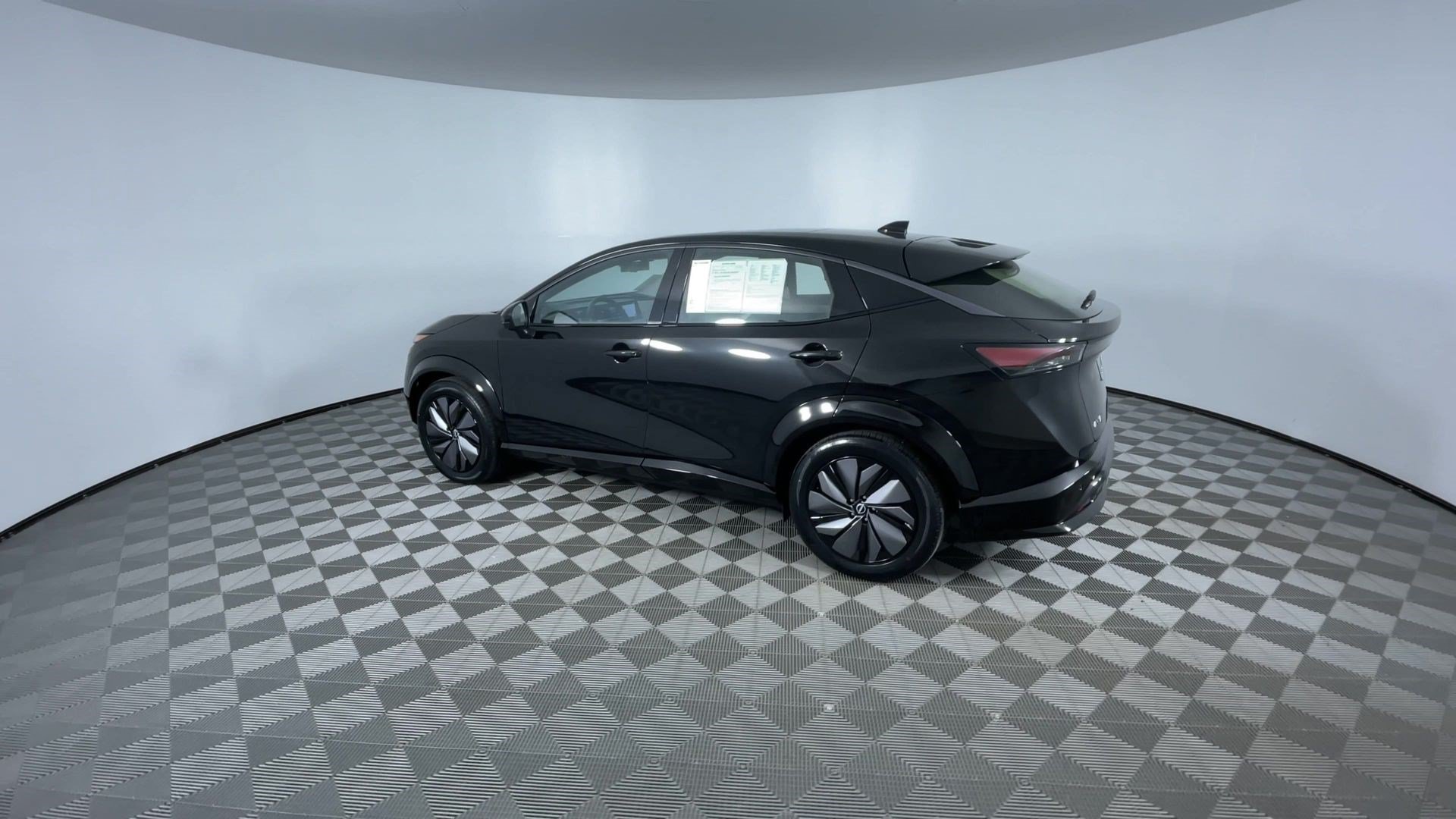 Certified 2024 Nissan Ariya AWD image 6