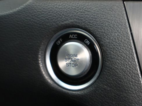 Used 2015 Hyundai Genesis 3.8 w/ Option Group 03 image 19