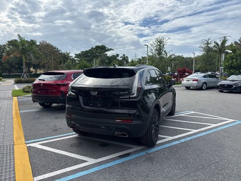 Used 2023 Cadillac XT4 Sport FWD image 7