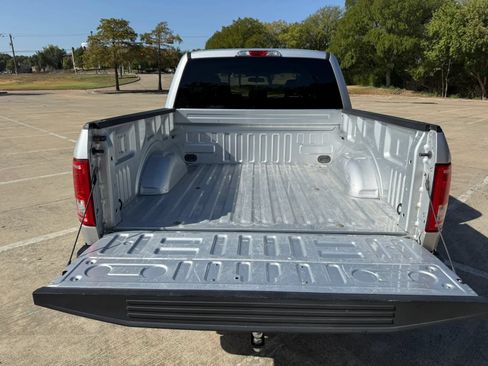 Used 2016 Ford F150 XLT w/ Trailer Tow Package AWD/4WD image 11