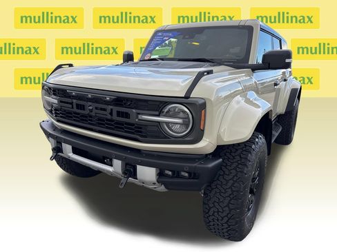 Used 2025 Ford Bronco Raptor w/ Interior Carbon Fiber Pack AWD/4WD image 10