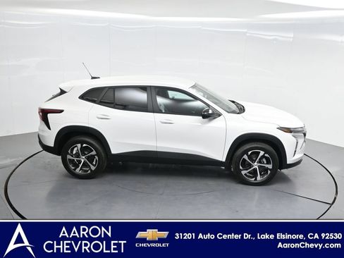 New 2026 Chevrolet Trax RS w/ Driver Confidence Package image 50