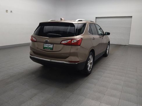 Used 2019 Chevrolet Equinox Premier image 9