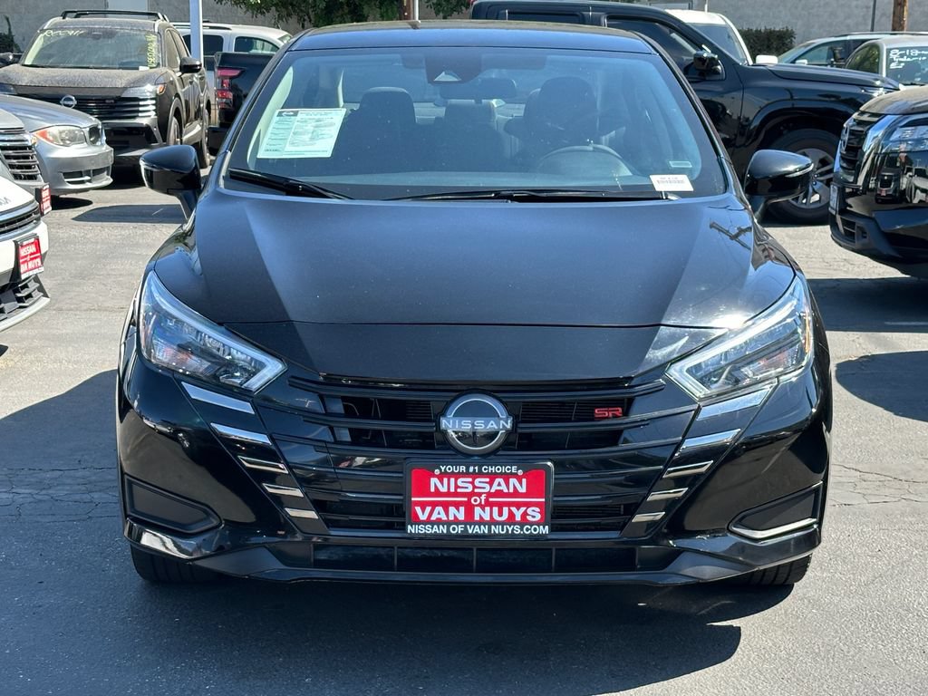 Used 2024 Nissan Versa SR FWD image 10