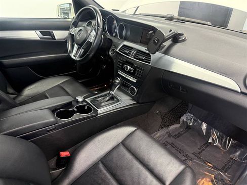 Used 2014 Mercedes-Benz C 250 Sedan image 11