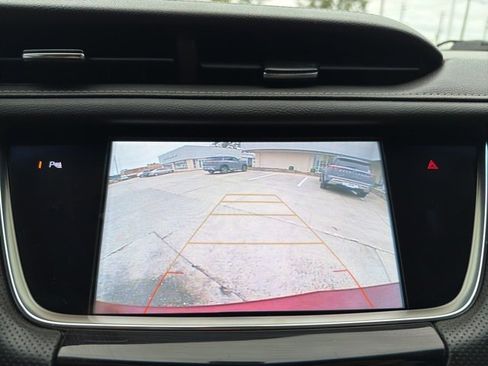 Used 2019 Cadillac XT5 FWD image 28