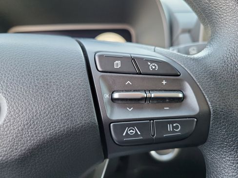 Certified 2023 Hyundai Kona SE image 8