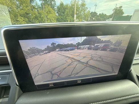 Certified 2021 Chevrolet Suburban Z71 AWD/4WD image 14