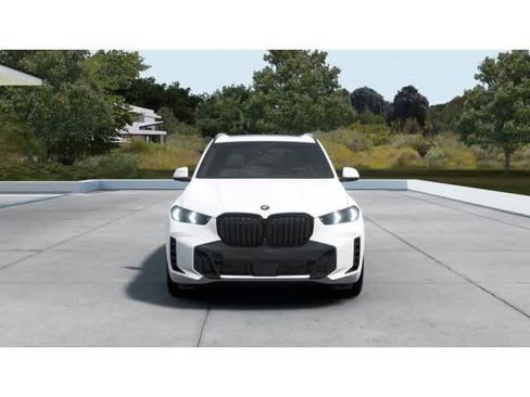 New 2026 BMW X5 xDrive40i w/ M Sport Package image 3