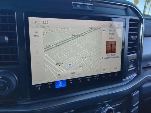 New 2026 Ford F250 Lariat w/ Black Appearance Package image 28