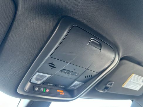 Used 2024 Buick Enclave Premium image 14