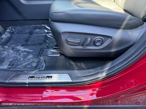 Certified 2024 Toyota Grand Highlander AWD Hybrid image 5