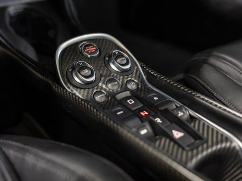 Used 2020 McLaren 600LT Spider RWD image 46