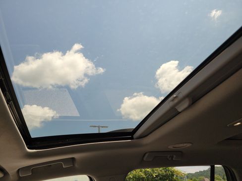 Used 2021 GMC Acadia AT4 w/ Trailering Package image 22