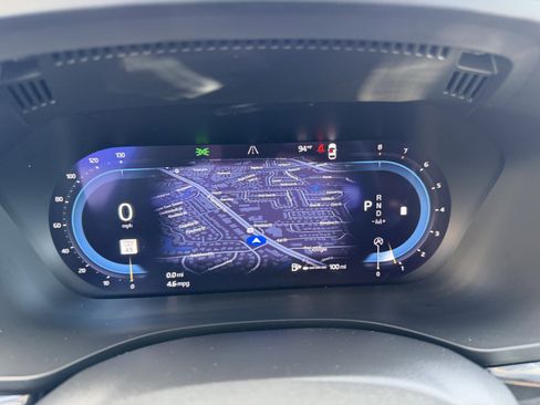 Certified 2023 Volvo XC60 B5 Ultimate w/ Protection Package Premier image 31