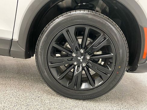 Used 2024 Mitsubishi Eclipse Cross LE image 22