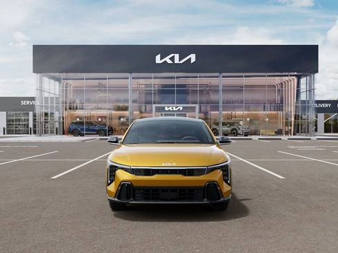 New 2026 Kia K4 GT-Line Turbo FWD image 2