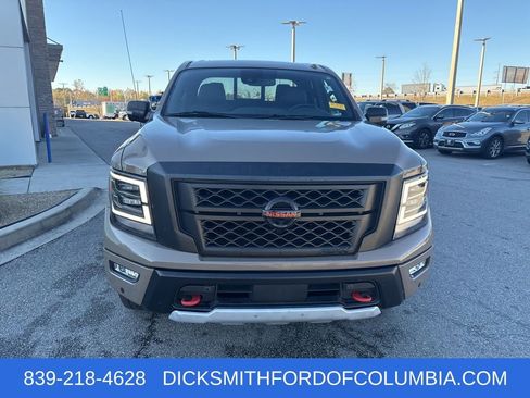 Used 2020 Nissan Titan PRO-4X w/ Pro-4x Convenience Package image 8
