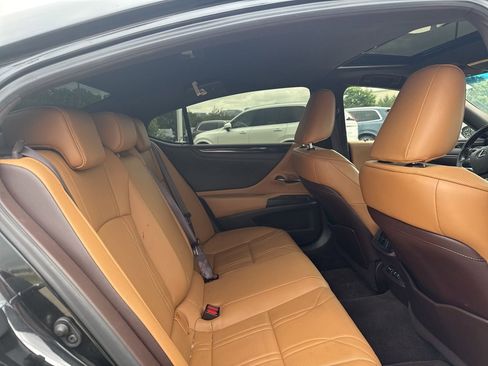 Used 2019 Lexus ES 350 w/ Accessory Package 2 FWD image 13