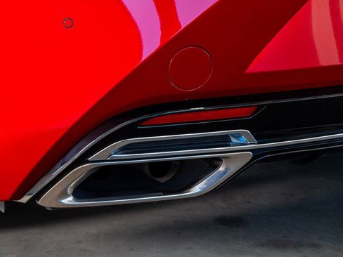 Used 2018 Lexus LC 500 Coupe image 24