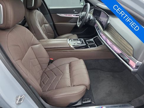 Certified 2023 BMW 760i xDrive AWD/4WD image 23