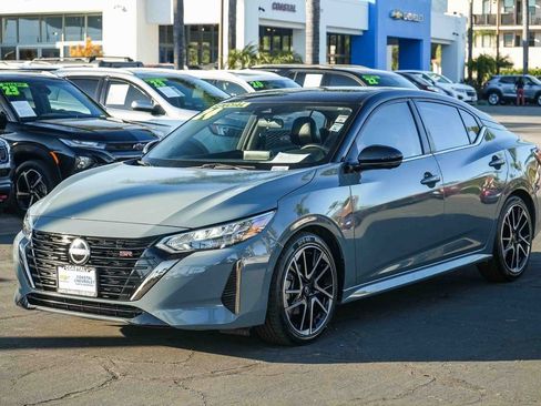 Used 2024 Nissan Sentra SR w/ SR Premium Package FWD image 3