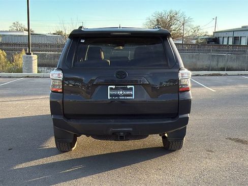 Certified 2024 Toyota 4Runner SR5 image 4