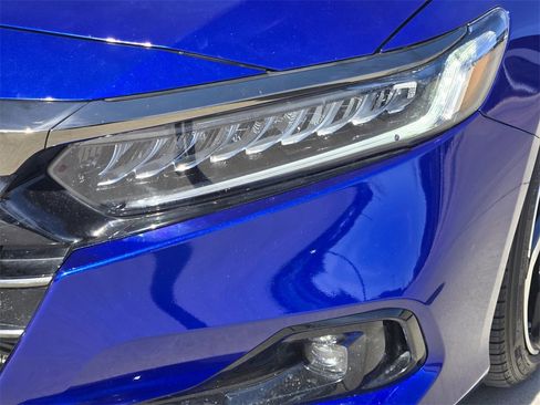 Used 2021 Honda Accord Sport image 15