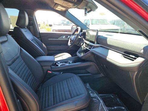 New 2026 Ford Explorer ST-Line RWD image 25