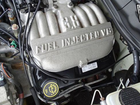 Used 1997 Mercury Cougar XR7 image 22