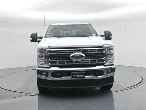 New 2026 Ford F250 XLT w/ FX4 Off-Road Package AWD/4WD image 56