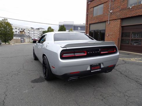 Used 2021 Dodge Challenger R/T image 5