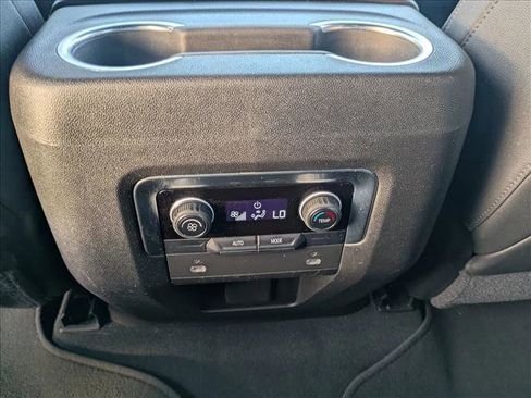 Used 2021 Chevrolet Tahoe LT RWD image 14