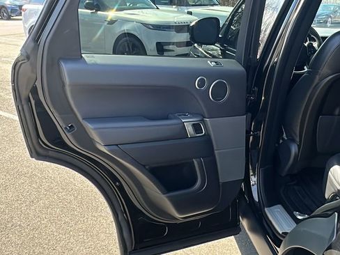 Used 2021 Land Rover Range Rover Sport HSE Dynamic image 19