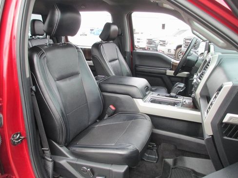 Used 2016 Ford F150 Lariat image 20