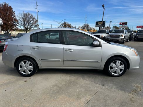 Used 2011 Nissan Sentra 2.0 S image 8