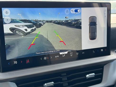 New 2026 Ford Explorer Active w/ Active Comfort Package image 19