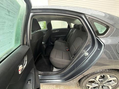 Used 2021 Kia Forte LXS FWD image 45