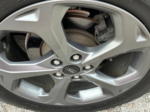 Used 2024 Ford Escape ST-Line w/ Tech Pack #1 AWD/4WD image 6
