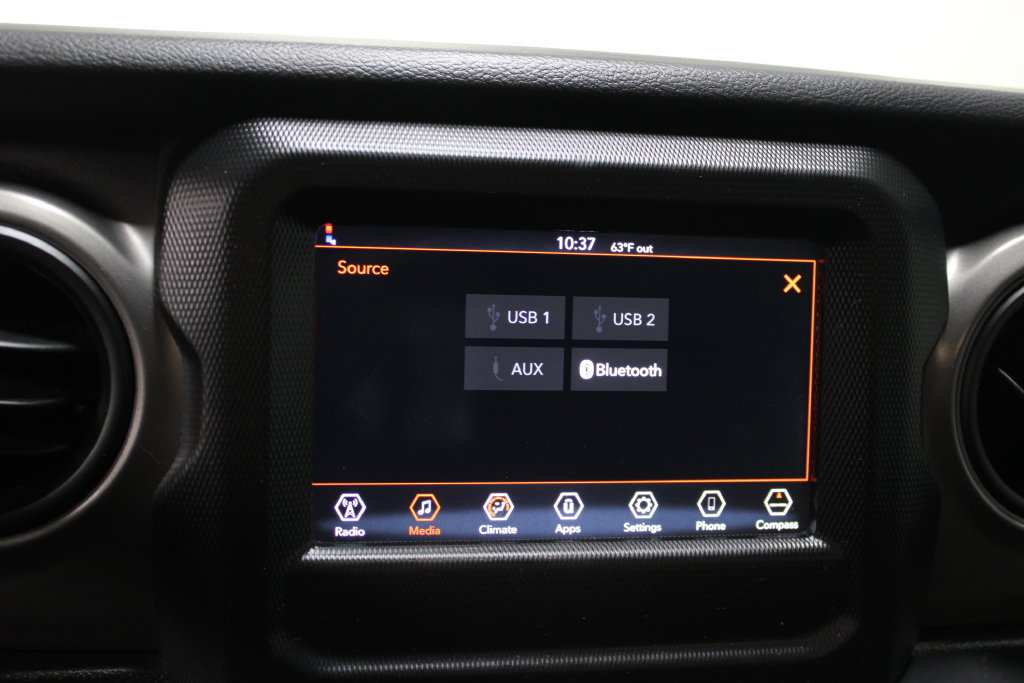 Used 2022 Jeep Gladiator Sport AWD/4WD image 35