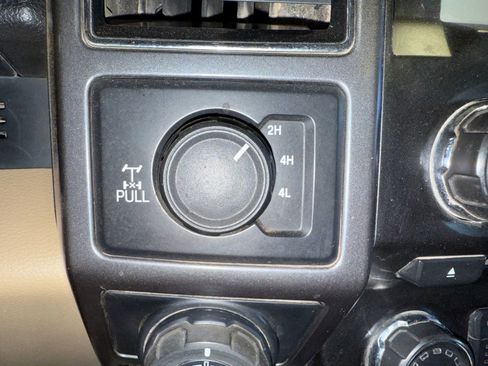 Used 2018 Ford F150 XLT w/ Equipment Group 302A Luxury image 21