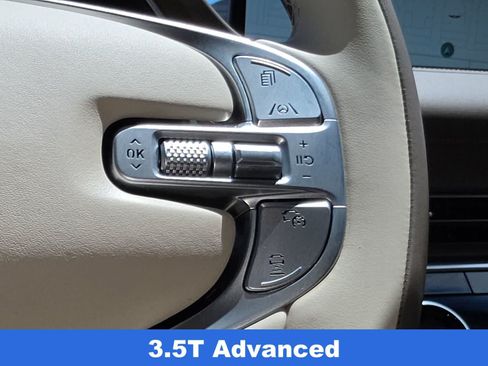 Used 2024 Genesis GV80 3.5T Advanced AWD/4WD image 29
